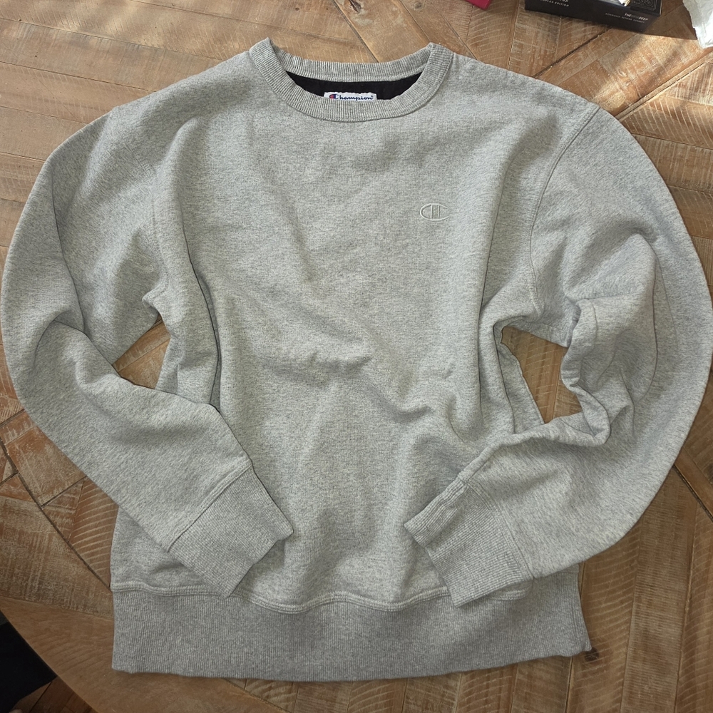 ☆Champion Men's Gray Sweater☆ - Picture 2 of 2